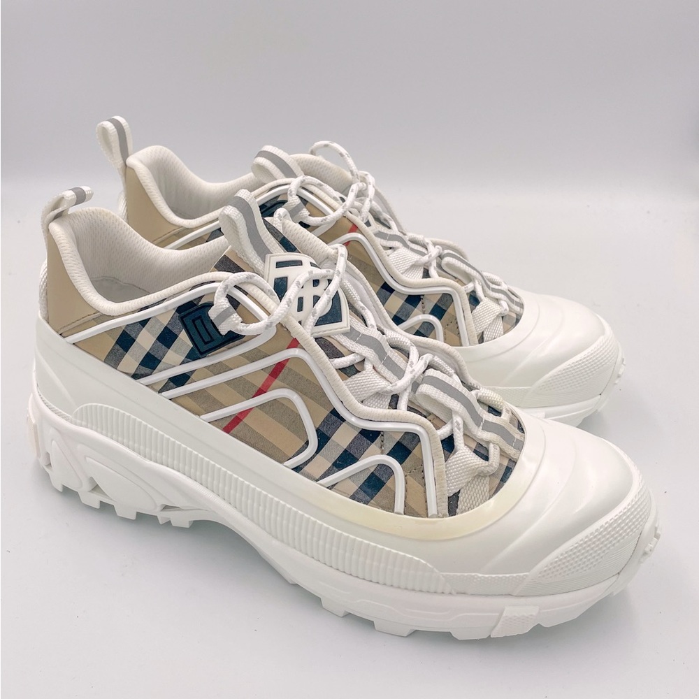 Burberry Sneakers